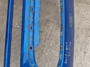prednji branik ford fokus 2018