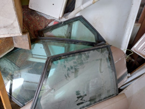 Audi 80 Jaje / sve četvoro vrata sa staklima i retrovizorima