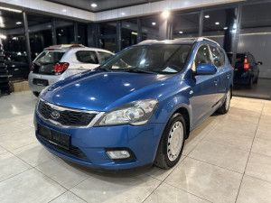 KIA CEED SW 1.6 CRDI, 2012 GODINA, KLIMA,VOLAN S KOMANDAMA