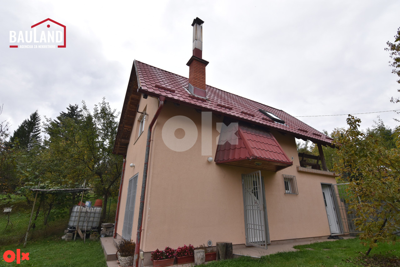 Vikendica na parceli od 765m2 / Gornje Vlakovo, Ilidža 4