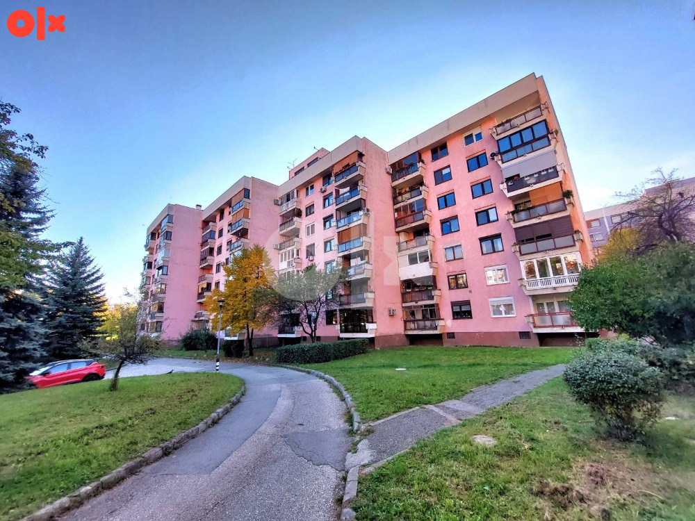 CAPITAL/ Trosoban stan Mojmilo/ 79m2/ Olimpijska/ 4.sprat-lift 2