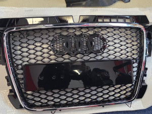Maska AUDI A3 RS 2009-2012