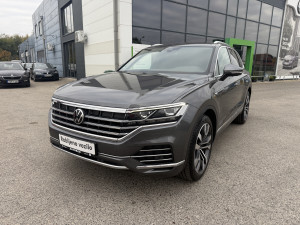 Volkswagen Touareg Elegance 3.0 TDI 170 KW 4M0TION Autorad doo