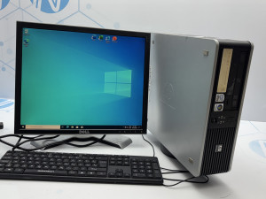 Racunar s monitorom 19'' tastaturom i misom komplet