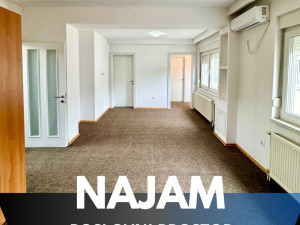 Iznajmljuje se poslovni prostor u strogom centru grada