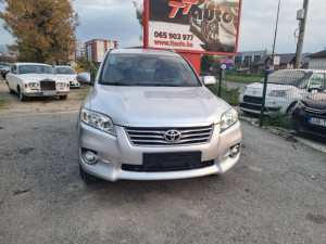 Toyota RAV 4 2,2 dizel 2012 god 4x4