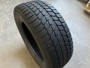 Guma Zimska Bridgestone 225/60/R16 Blizzak 225 60 16