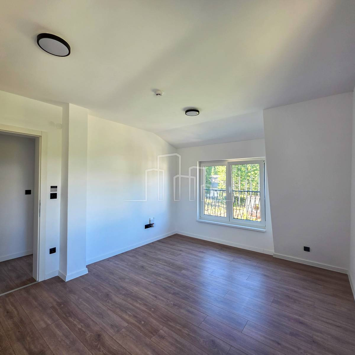 Apartman jedna spavaća 33 kvadrata Jahorina Dvorišta Useljivo 10