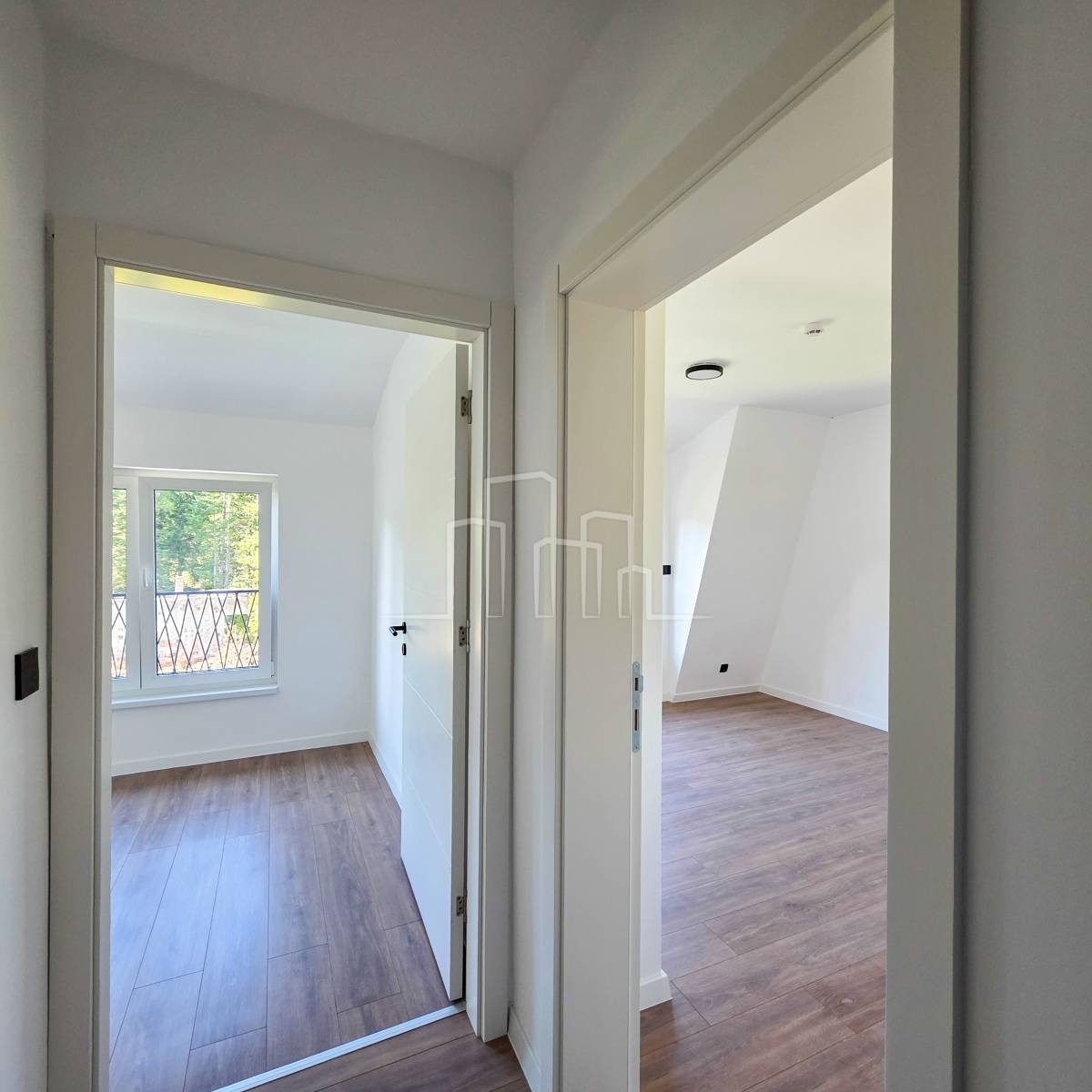 Apartman jedna spavaća 33 kvadrata Jahorina Dvorišta Useljivo 11