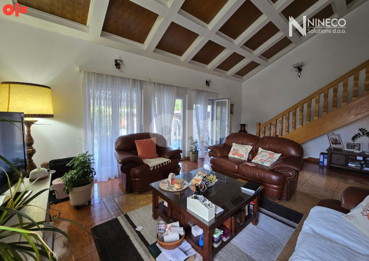 KUĆA I POSLOVNI OBJEKAT PANSION - LAKTAŠI - 650 m2 14