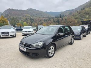 Volkswagen Golf 6 2.0TDI 81KW EXTRA STANJE