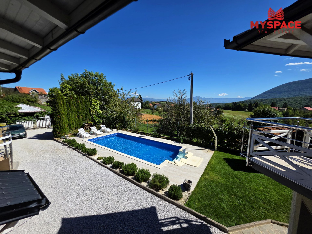 MY SPACE/ Kuca sa bazenom/ Misevici/ 239m2 5