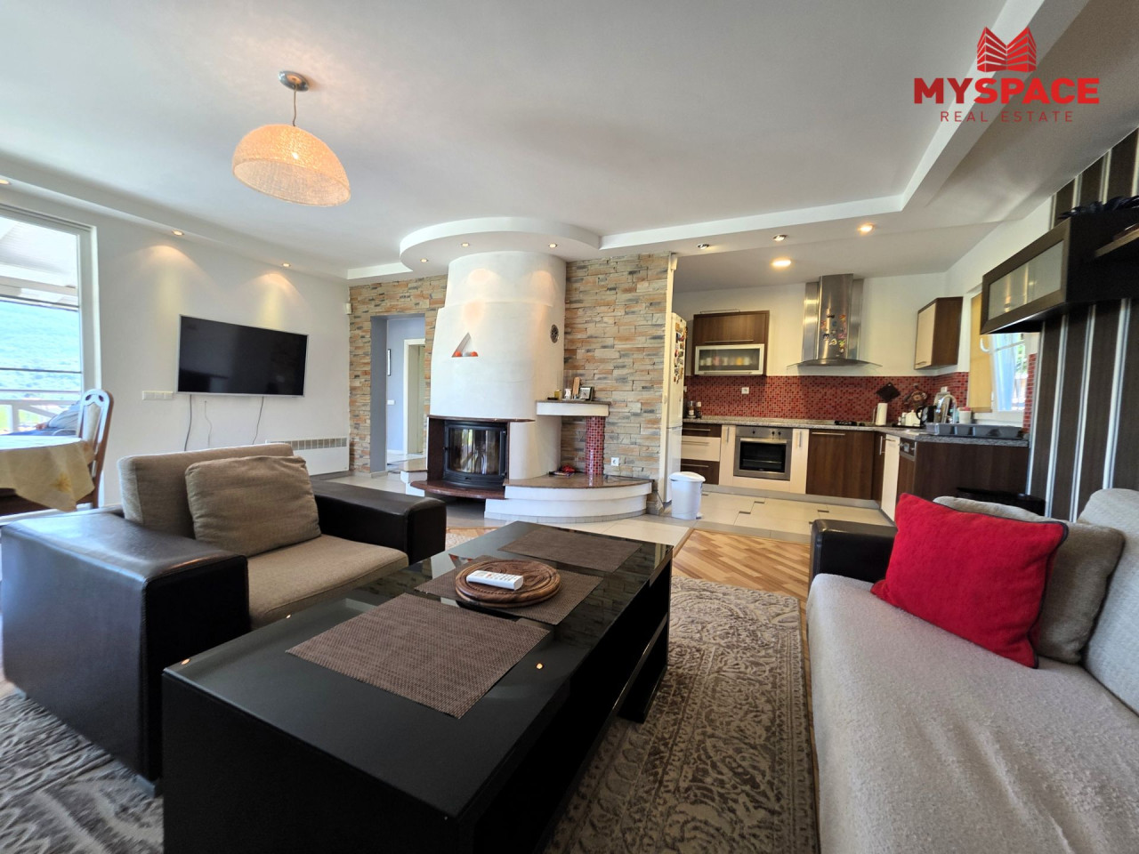 MY SPACE/ Kuca sa bazenom/ Misevici/ 239m2 19