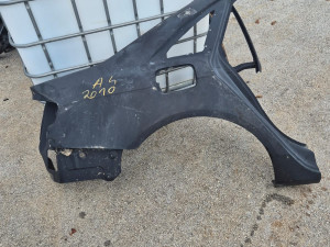 Desna Stranica Audi A 4 2010