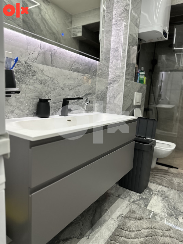 Stan Zenica 9