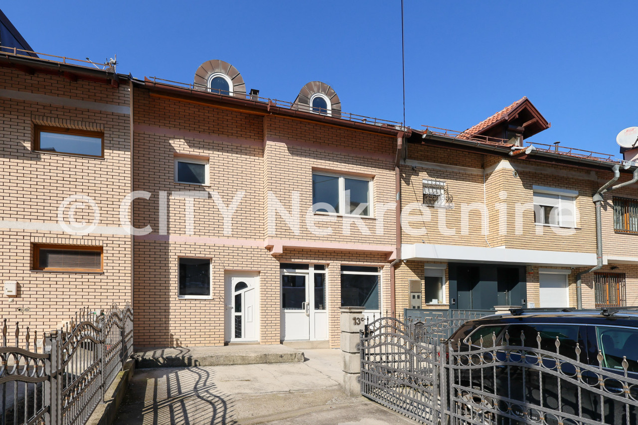 Poslovni prostor - Centar - Breka - 90 m2 2