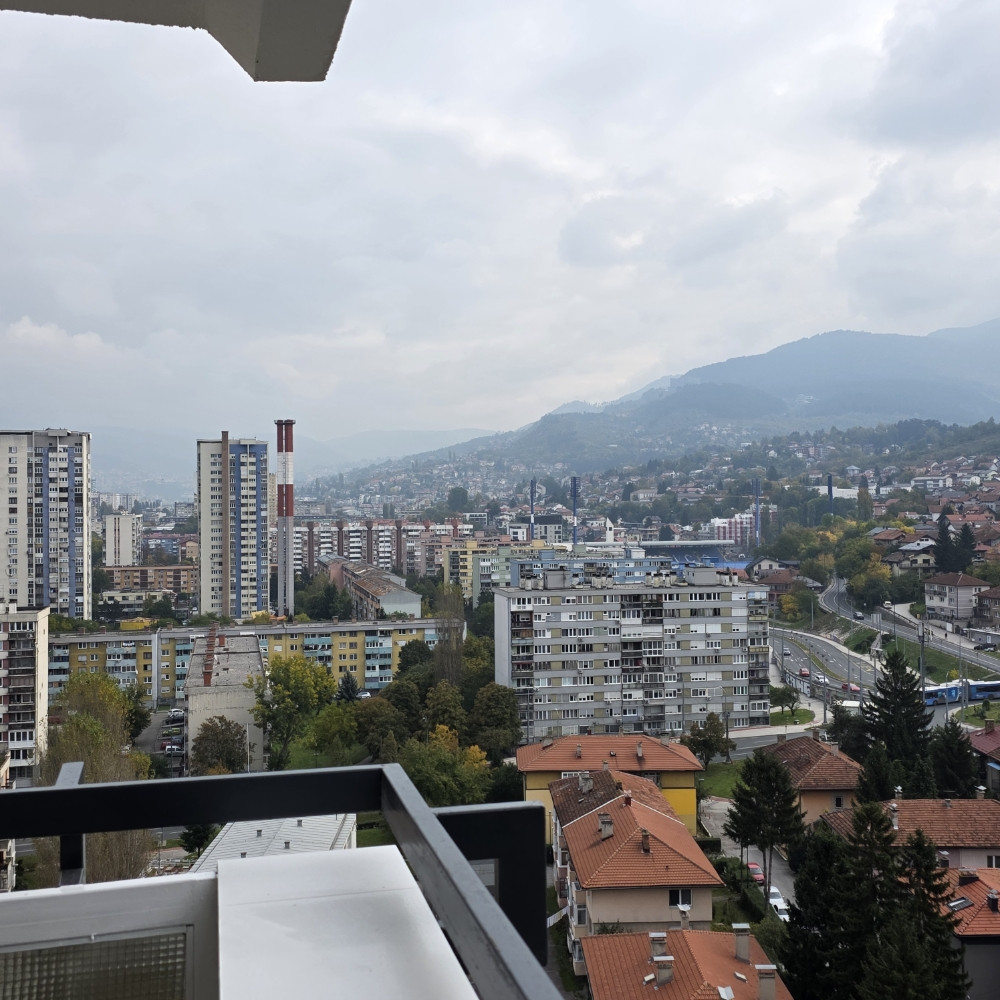 Prodaja renoviran stan Sarajevo - Novo Sarajevo 24