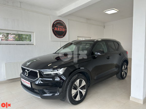 Volvo XC 40 2.0 D3 MOMENTUM [360Cam][Nav]