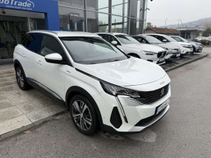 PEUGEOT 3008 1.6 PLUG-IN HYBRID ALLURE PACK