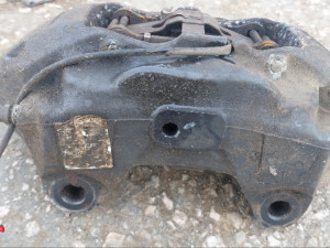 PREDNJA LIJEVA KLIJEŠTA TOUAREG 3.0 2017.