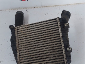 7L6145803F HLADNJAK INTERKULERA TOUAREG 3.0