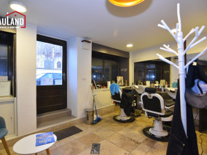 Nenamješten poslovni prostor, 20m2 / Stari Grad