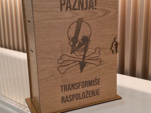 Kutija za osigurače - poklon kutija - sklopka