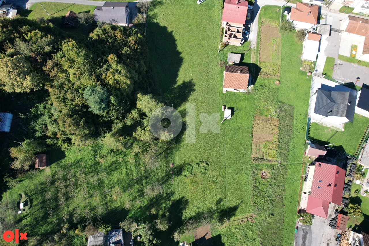 Zemljište naselje Binježevo uz M-17 površine 4972m2 6