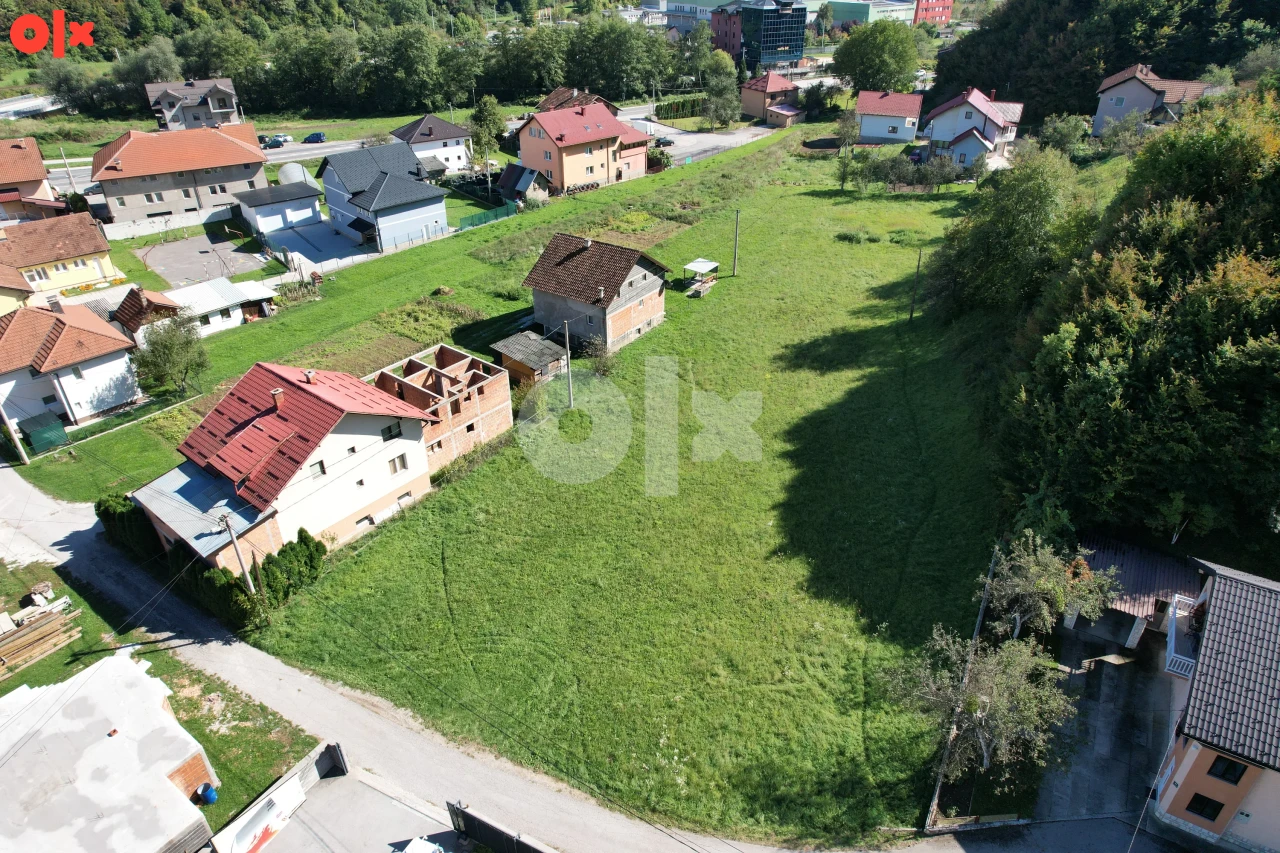 Zemljište naselje Binježevo uz M-17 površine 4972m2 11