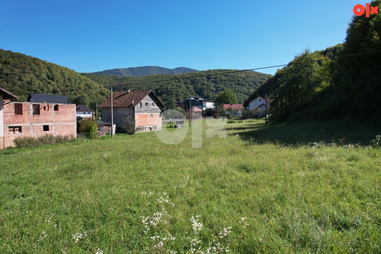 Zemljište naselje Binježevo uz M-17 površine 4972m2 15