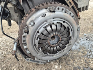 Set kvacila renault 1.5 dci kao novo