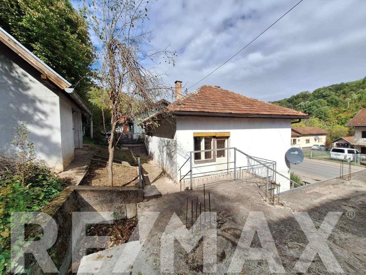 PRODAJA STAMBENO POSLOVNOG  objekta kod Kožare-Lauš-Pavlovac 7