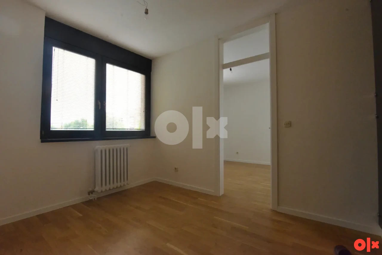 Četverosoban Stan Sarajevo -Dobrinja  Novi Grad 3
