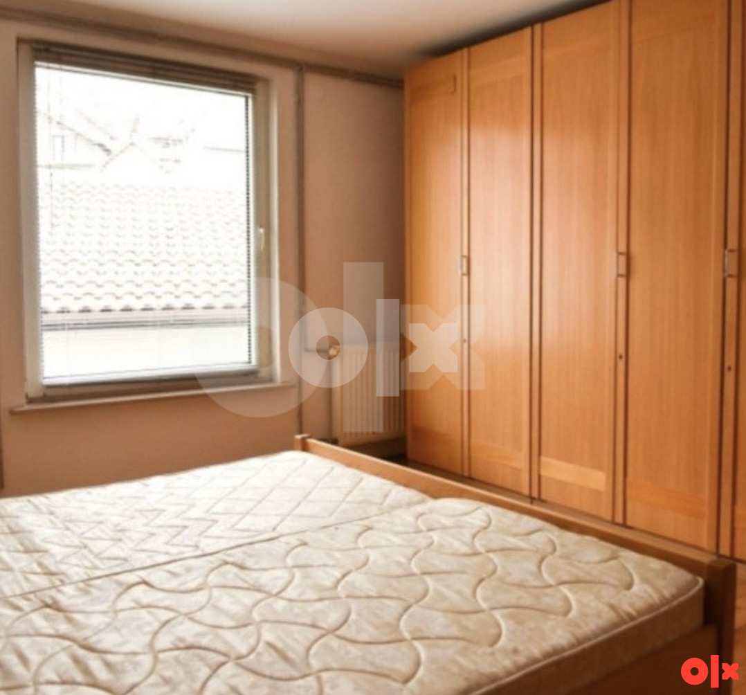 PRODAJEM STAN BISTRIK STARI GRAD 155 KVADRATA PAPIRI 1/1 POVOLJNO 5