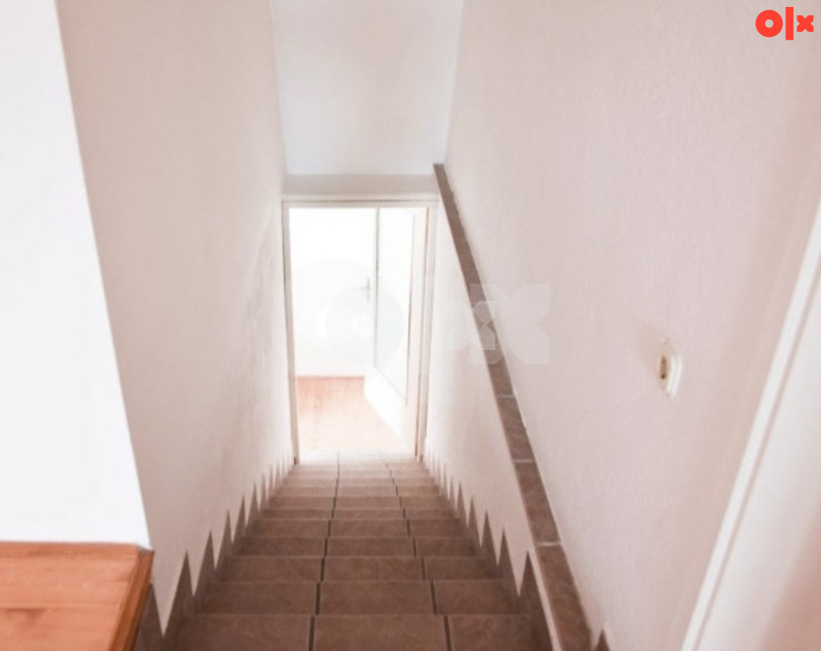 PRODAJEM STAN BISTRIK STARI GRAD 155 KVADRATA PAPIRI 1/1 POVOLJNO 6