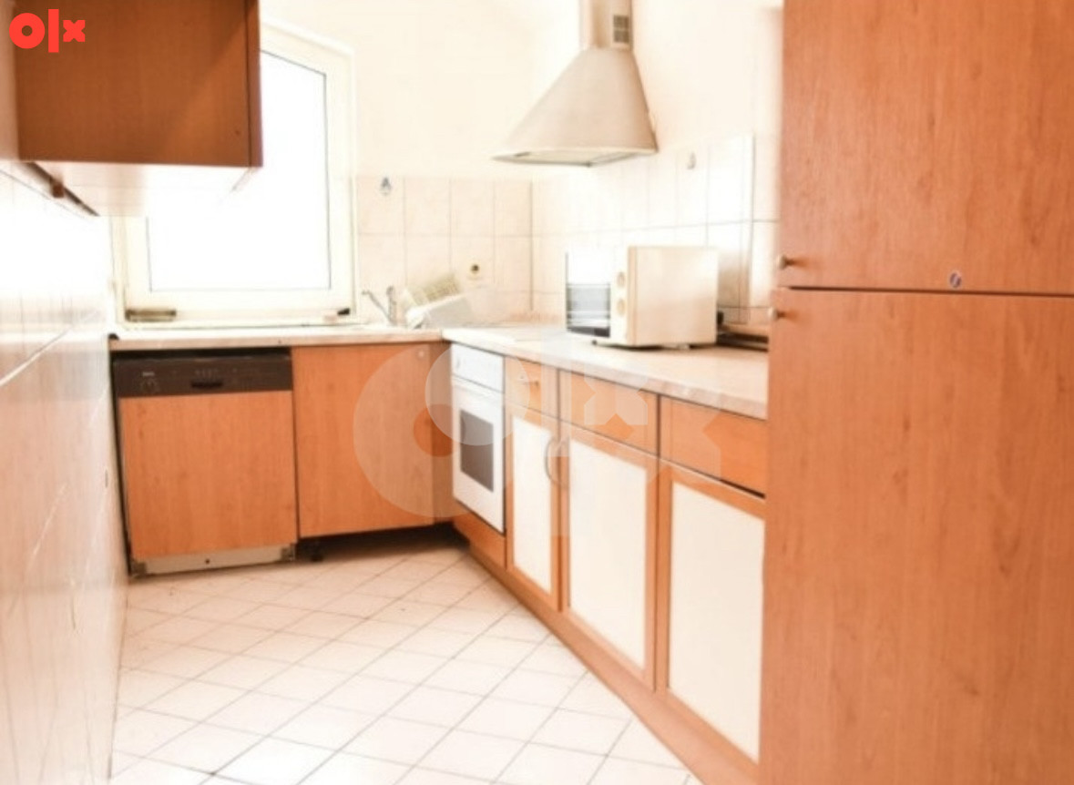 PRODAJEM STAN BISTRIK STARI GRAD 155 KVADRATA PAPIRI 1/1 POVOLJNO 13