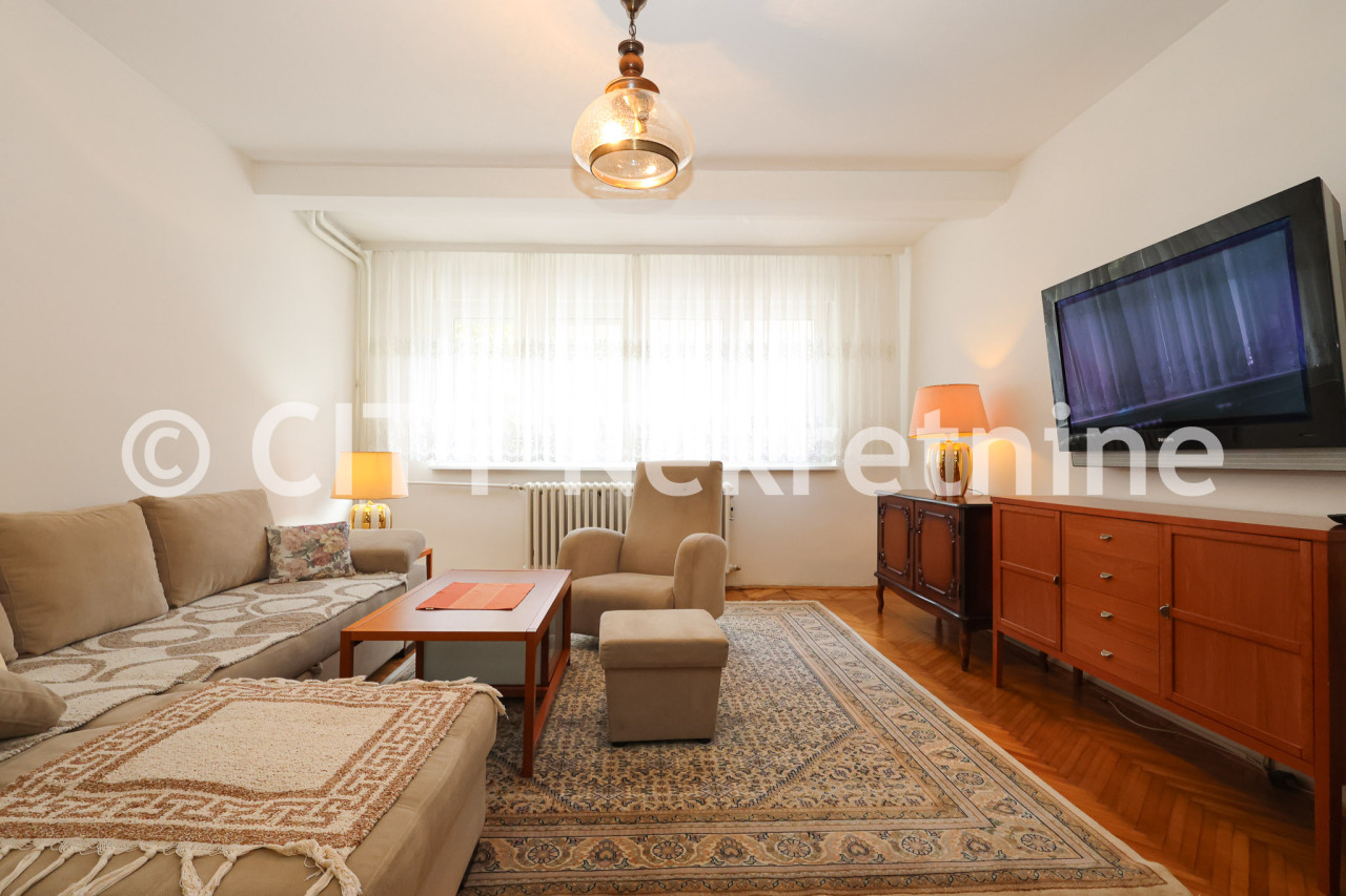 Dvosoban namješten stan - Centar - Jezero - 55 m² - Widok 2