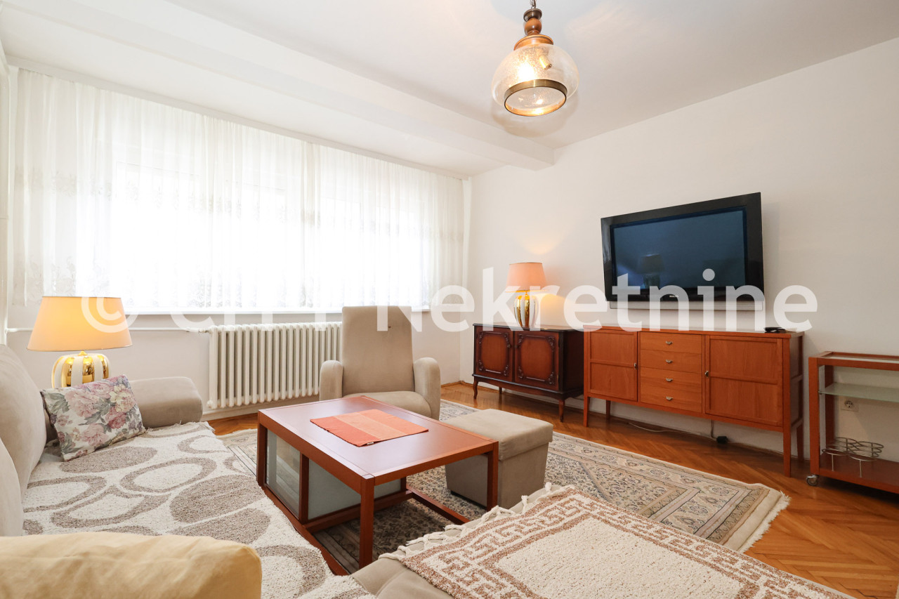 Dvosoban namješten stan - Centar - Jezero - 55 m² - Widok 3