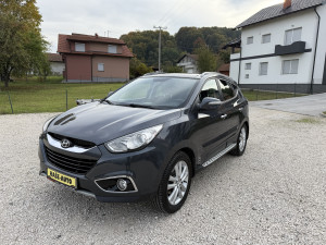 HYUNDAI IX35 2.0 CRDI 2011god * PERFEKTNO STANJE*