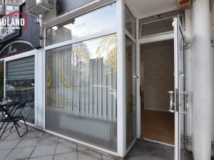 Poslovni prostor 18m2 na Dolac Malti / Novo Sarajevo