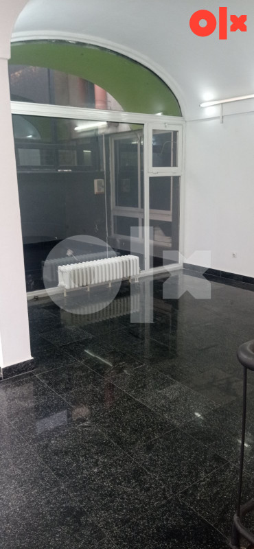 Iznajmljuje se poslovni prostor Grbavica, Zagrebačka 11