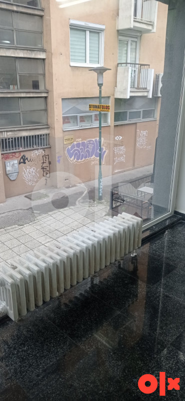 Iznajmljuje se poslovni prostor Grbavica, Zagrebačka 12
