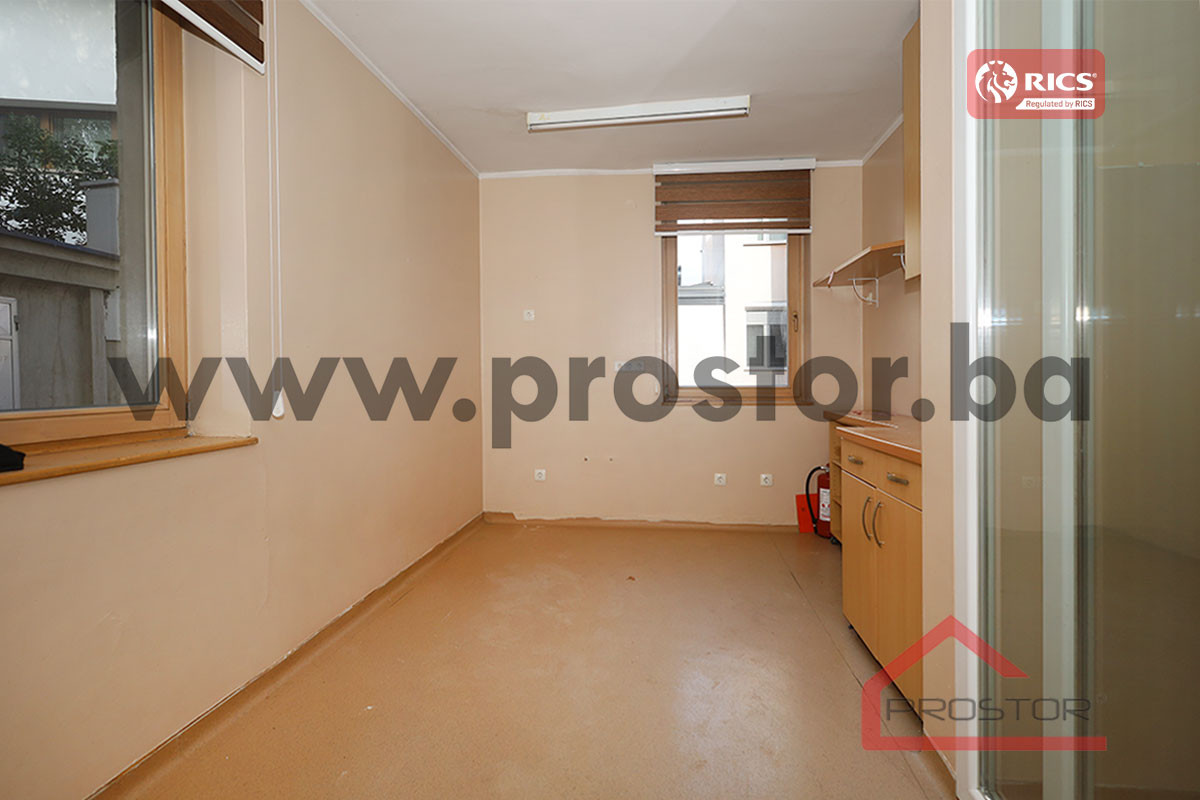 PROSTOR izdaje: Poslovni prostor, Bjelave 3