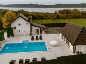 Villa Multi sa bazenom Jezero Modrac Rođendani,Svadbe,Proslave