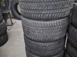 PIRELLI SCORPION WINTER 325/35 R22 i 285/40 R22 za URUS
