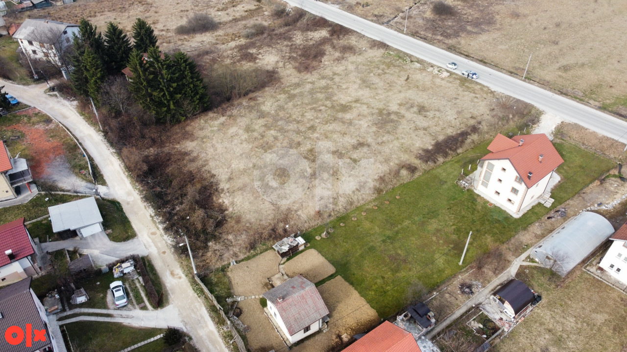Građevinsko zemljiste Ilidža naselje Osijek 4074m2 2