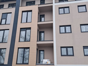 USKORO useljiv četverosoban stan Banja Luka 93m2