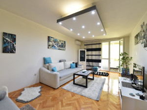 Dvosoban stan/ Pofalici/ Novo Sarajevo/ 64 m2