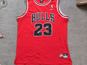 Nike retro NBA dres Chicago Bulls - Michael Jordan - M