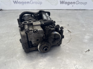 Uljna pumpa 125kw Volkswagen Passat 7 2012 (fotografija 2)